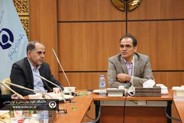 نشست رئیس دانشگاه با دانشجویان غیرخوابگاهی